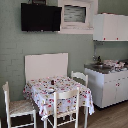 Studio Punat 5410a Bagian luar foto